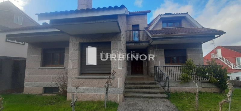 Foto 845a33d3-9ced-42f3-a76c-233ed50ed5c3. Xalet a Carballiño (O)