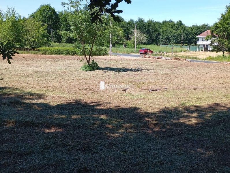 Foto eb9f9918-c13a-4dd2-9f7a-aa847d4be4d7. Terreny residencial a Pereiro de Aguiar (O)