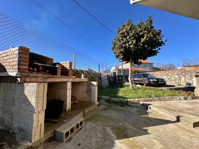 Foto 32161133-cf2a-4897-af99-7e9c556e2637. Casa amb aparcament a Xunqueira de Ambía