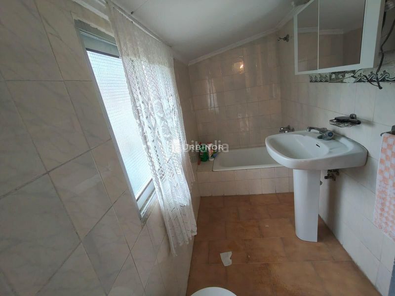 Foto cc1a9451-9f21-4d3d-9739-36d00bfa02b1. Casa a Pereiro de Aguiar (O)