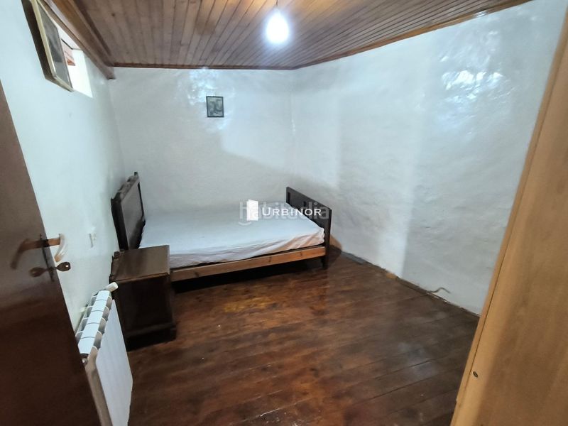 Foto d81e6a28-037f-43df-95db-22df814d08a4. Casa a Peroxa (A)