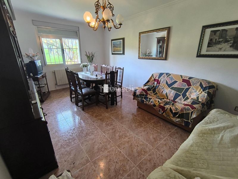 Foto 37a2e4e3-7343-4624-826a-5c9b5245721f. Casa amb calefacció aparcament a Baltar