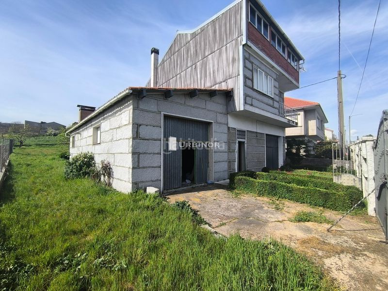 Foto 6d1b57b9-2454-47cb-a728-f24f041ba452. Casa amb calefacció aparcament a Baltar