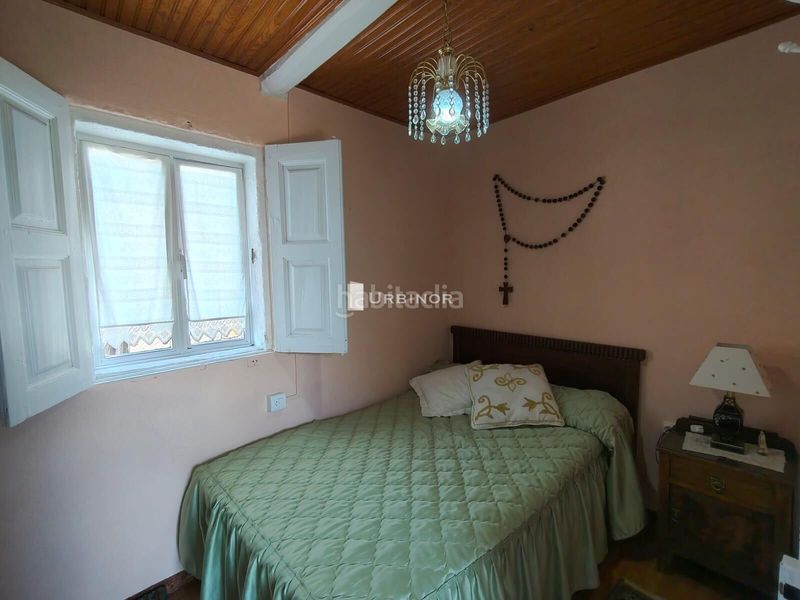 Foto dcb63b39-f2a4-4016-b788-07c415bf19c0. Casa amb aparcament a Allariz