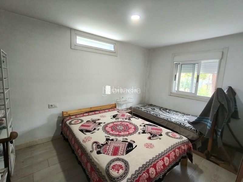 Foto bebc2b98-d1d6-4512-8fd0-63e788517197. Casa amb aparcament a Leiro