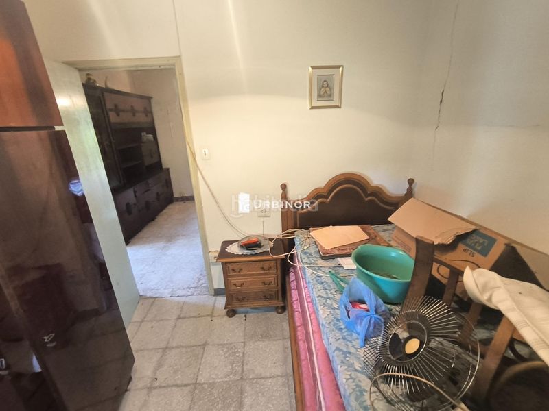 Foto 43ec0c6c-f64a-4aa1-92b6-71ef41944bed. Casa amb aparcament a Merca (A)