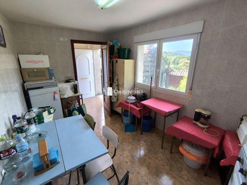 Foto 6d73da49-cef1-4dfb-a46d-a873419cde80. Casa amb aparcament a Nogueira de Ramuín