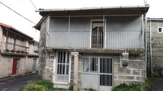 Maison à Xunqueira de Ambía. 2 casas adosadas, muy económicas. casasoá xunqueira de ambia.
