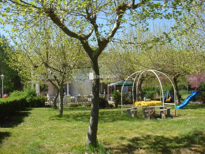 Foto 90379e35-a87c-4c20-937e-5353869fc661. Casa amb calefacció aparcament piscina a Pereiro de Aguiar (O)