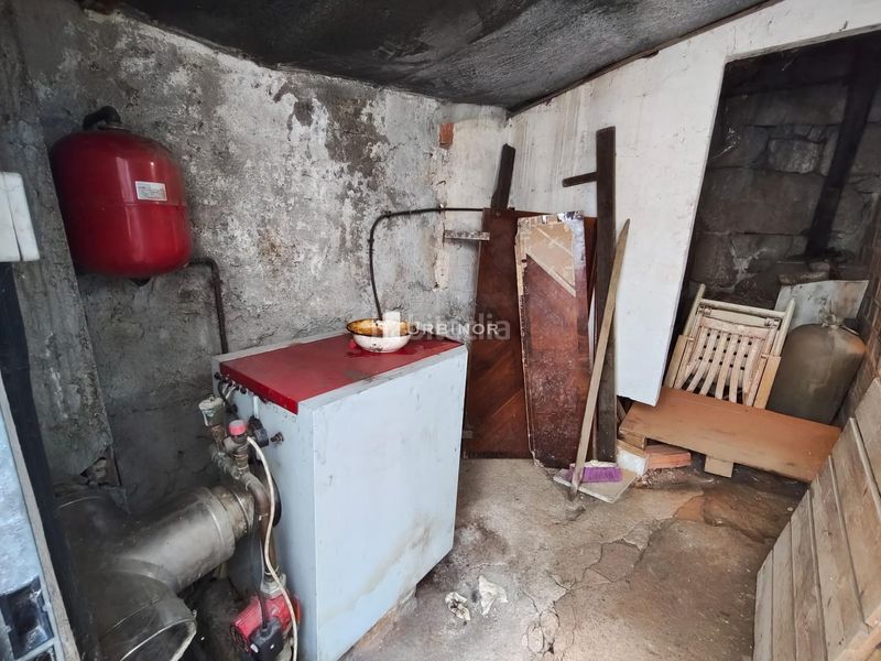Foto 0a5a6df9-9150-42cb-8f15-d7be7d77f897. Casa amb calefacció a Ventiun Ourense