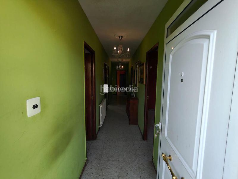 Foto 2c63aa8e-bd21-4da1-94b7-d91760570b97. Casa amb calefacció a Ventiun Ourense