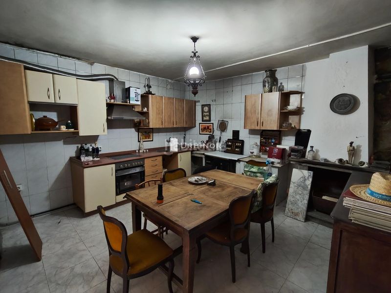 Foto b496c34e-8491-4f9f-9c3e-39d75da08f78. Casa amb calefacció a Ventiun Ourense
