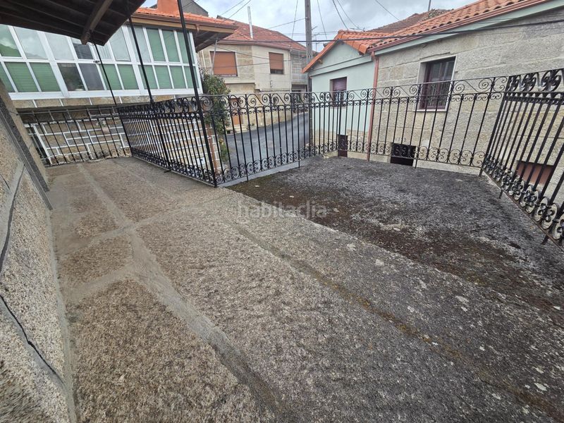 Foto e49b6f7e-6412-4aeb-a46a-dc53b5ff9c26. Casa a Xunqueira de Ambía