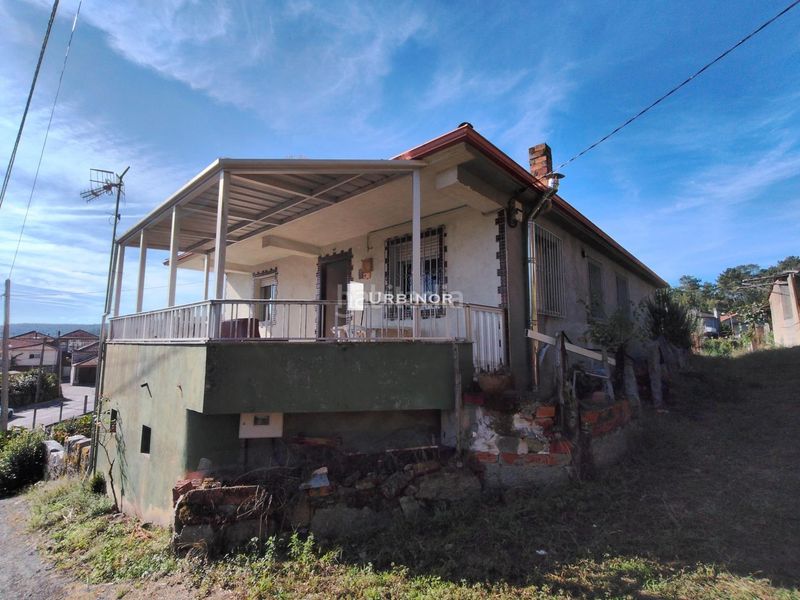 Foto f3519215-22e8-4d58-904c-dbdb1f0eebc3. Casa amb calefacció aparcament a Cartelle