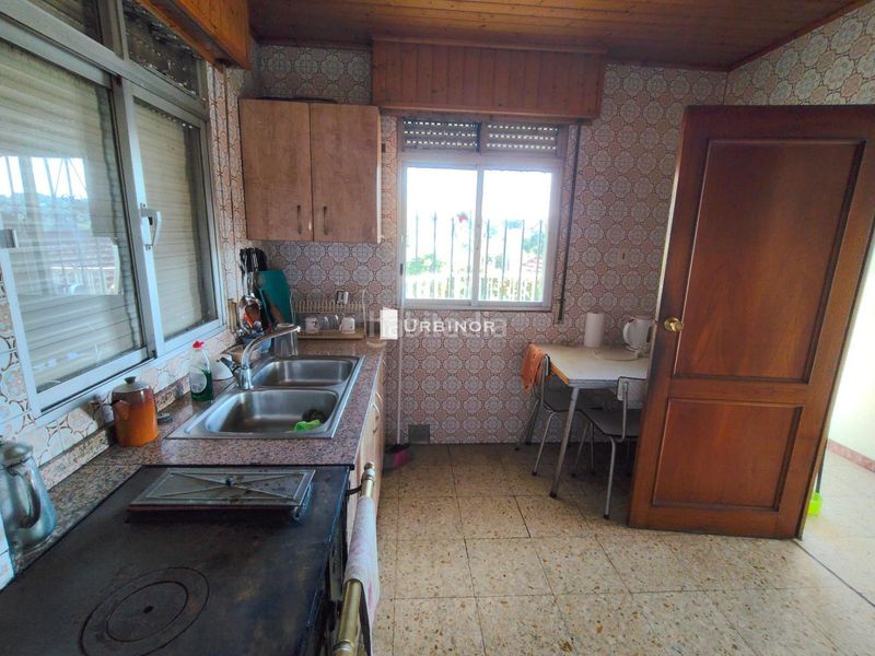 Foto fca45fcf-c022-4527-9377-00b6ac7fbcb9. Casa amb calefacció aparcament a Cartelle