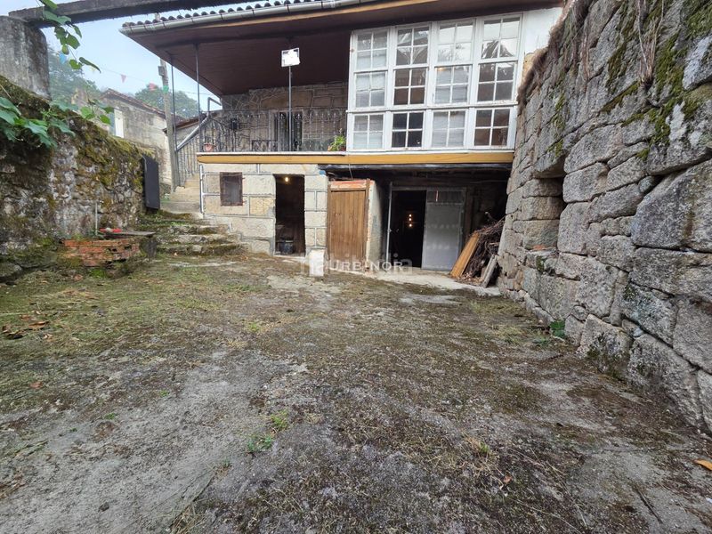 Foto a03331be-f6c1-42c0-abcf-1223c38af06c. Maison dans Esgos