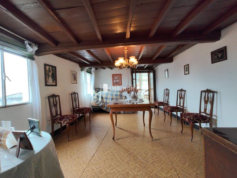 Foto fbf5edff-582c-41f2-a6e1-48adbea16ddc. Maison dans Esgos
