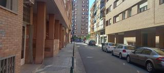 Local Comercial en Parque Miraflores. Local en venta en parque miraflores. prximo a avenida san jos.