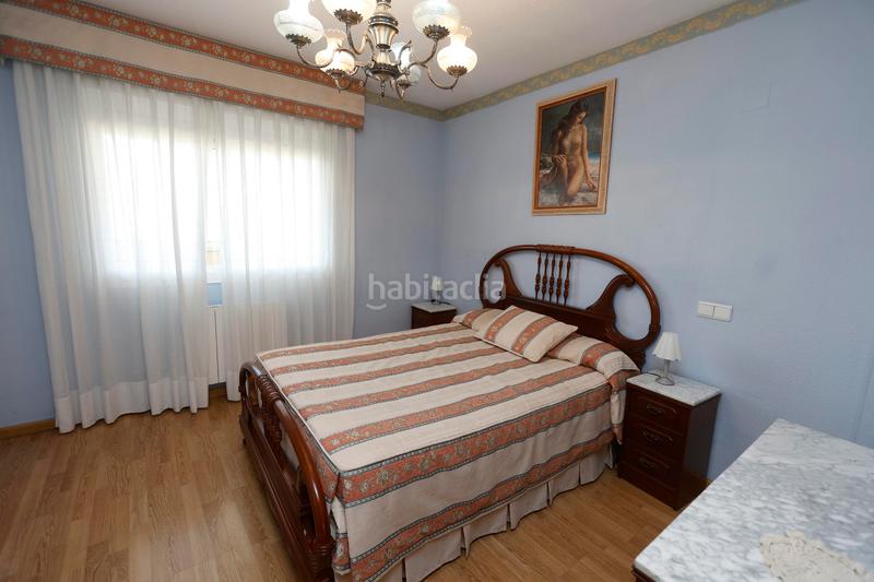 Foto 73a1ce91-cf43-4484-bdc3-66769449e2fb. Alquiler ático gran ático en alquiler en San José alto. terraza solarium de 90 m². en Zaragoza