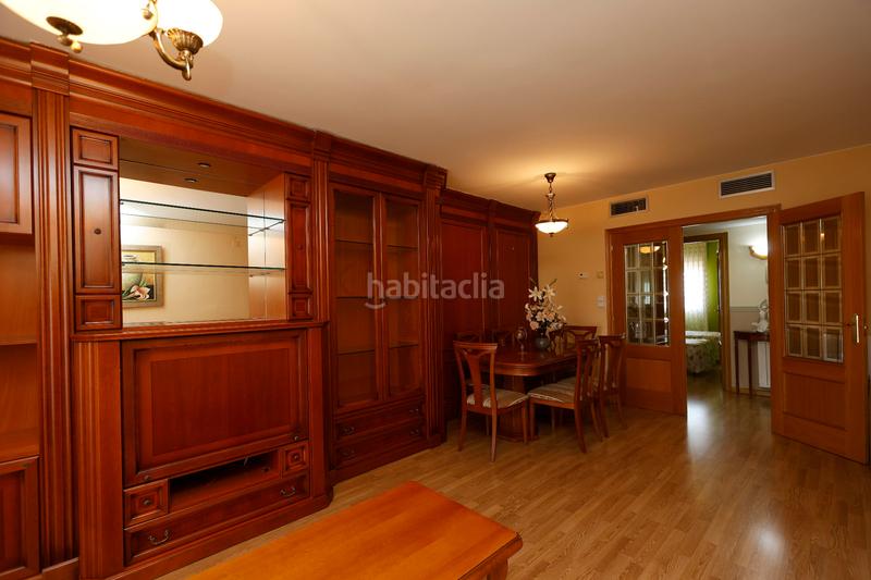 Foto 81841a50-ac33-4572-8f67-fa9055ce42ed. Alquiler ático gran ático en alquiler en San José alto. terraza solarium de 90 m². en Zaragoza