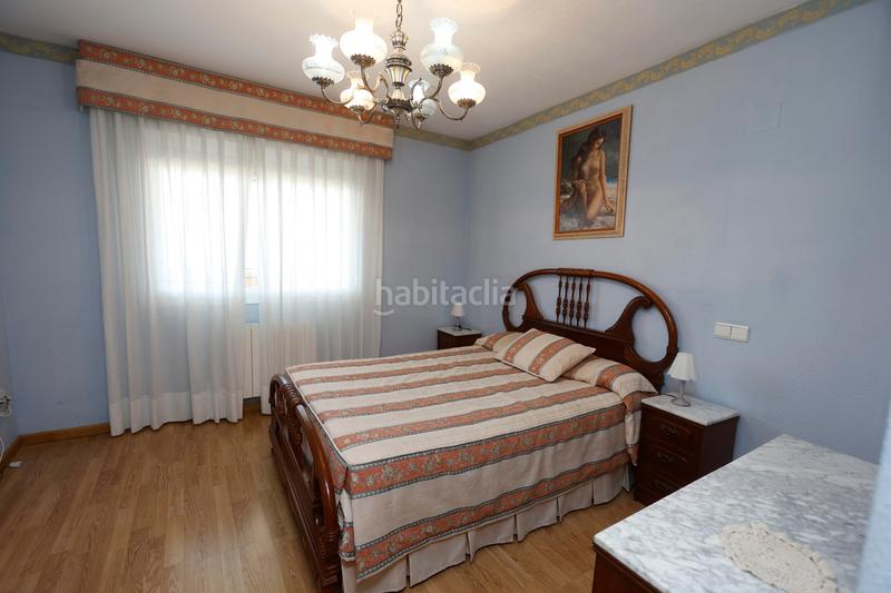 Foto 8a689948-b565-4255-b060-ea9877f1c314. Alquiler ático gran ático en alquiler en San José alto. terraza solarium de 90 m². en Zaragoza
