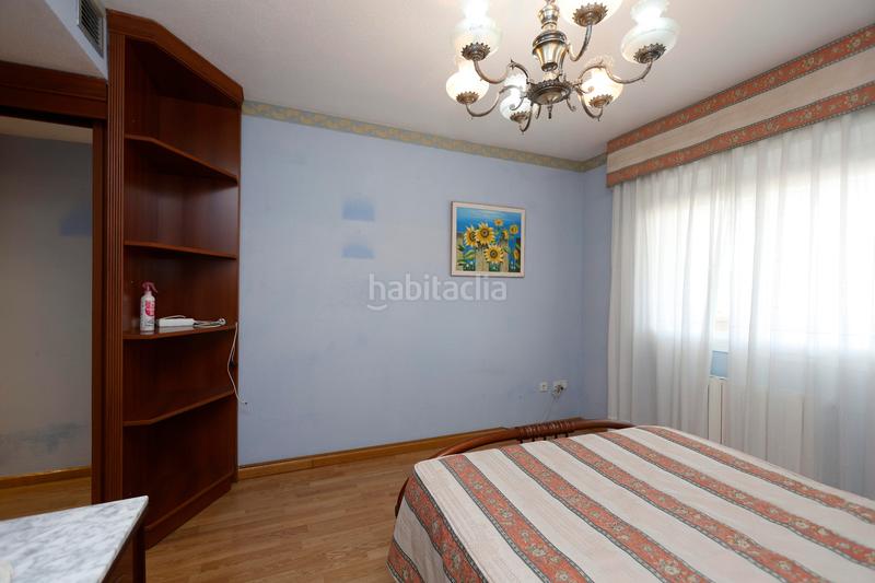 Foto a376e78a-aeaa-4d31-aee5-10a7a3f28bcb. Alquiler ático gran ático en alquiler en San José alto. terraza solarium de 90 m². en Zaragoza