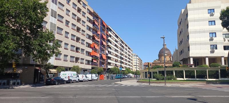 Foto b81e889a-ad97-471f-9732-a5f9e9abf58f. Alquiler ático gran ático en alquiler en San José alto. terraza solarium de 90 m². en Zaragoza