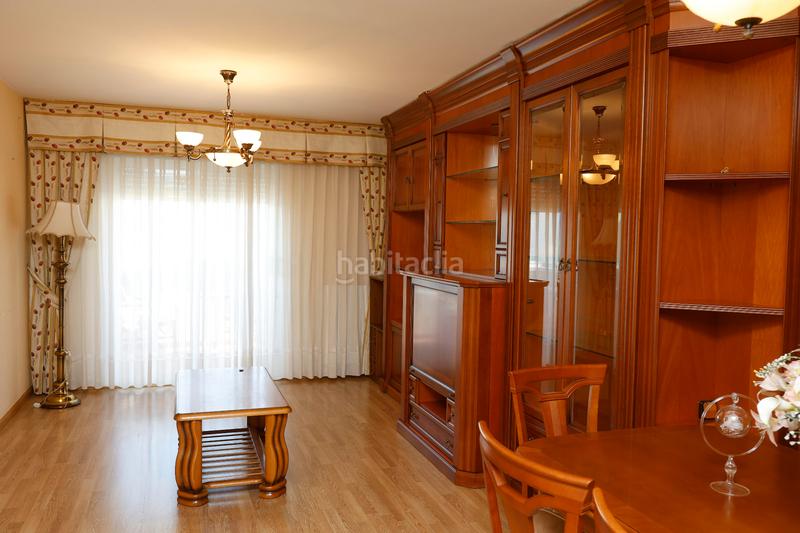 Foto e5c07a3d-7a70-44ba-854f-5d771973e480. Alquiler ático gran ático en alquiler en San José alto. terraza solarium de 90 m². en Zaragoza