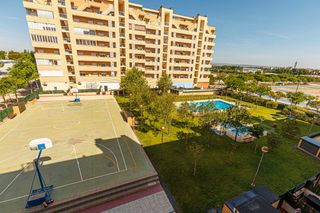 Apartament a Valdespartera. Apartamento en urbanización privada. excelente estado y situació