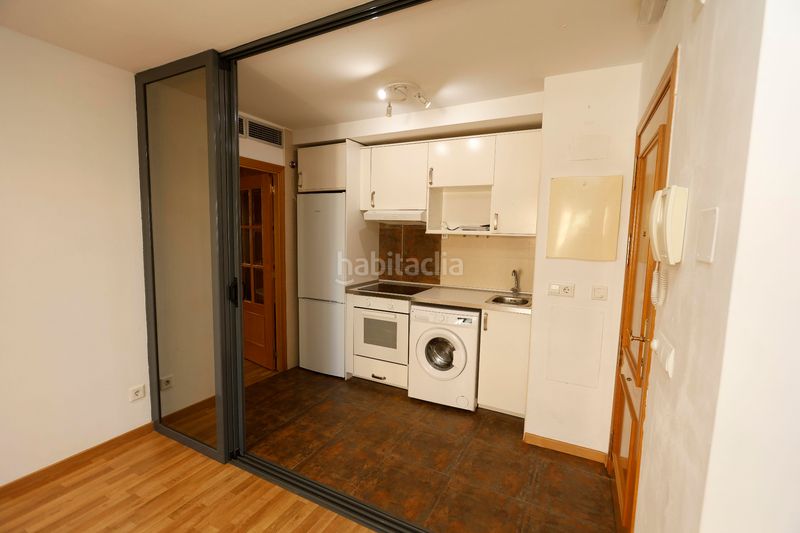 Foto 2c7b1856-50a4-4254-9b7d-90e3f61ad59d. Apartament amb calefacció piscina a Valdespartera Zaragoza