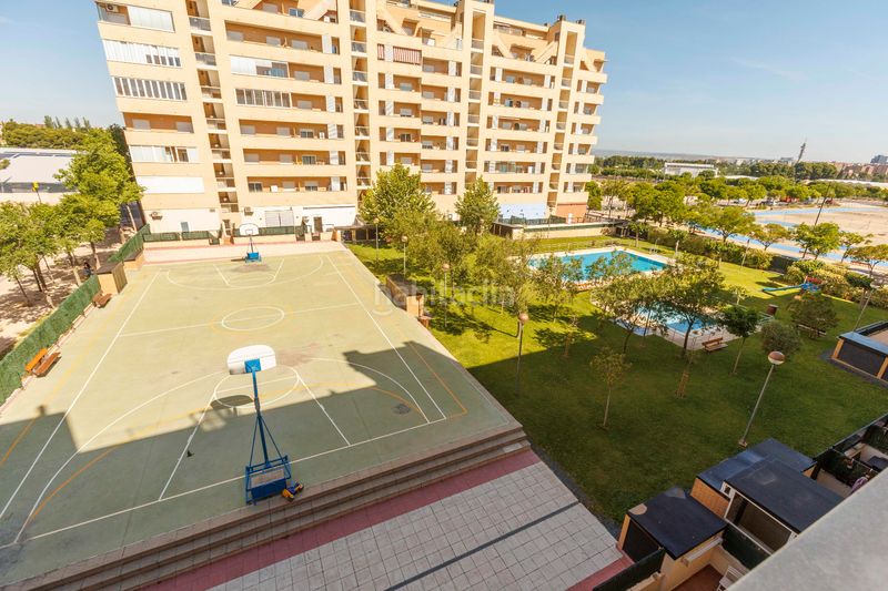 Foto 40297e57-4f8c-4f14-9054-5e2c3eee474a. Apartament amb calefacció piscina a Valdespartera Zaragoza