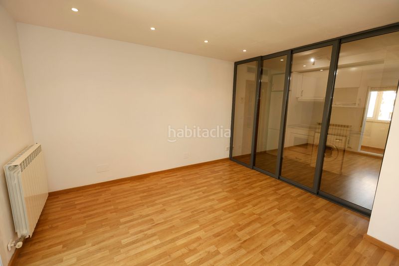 Foto 59f3370d-3edb-4b7c-bd48-5968a6d13cb2. Apartament amb calefacció piscina a Valdespartera Zaragoza