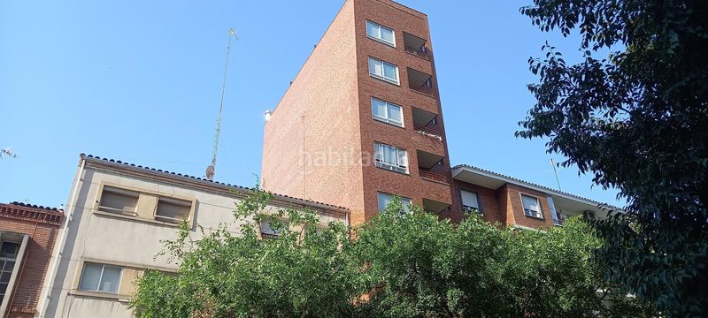 Foto 10a2467b-d908-472f-ad6f-af63ff5b9bb5. Edificio  completo en venta en almozara. planta baja + siete alturas. excelente situación. en Zaragoza