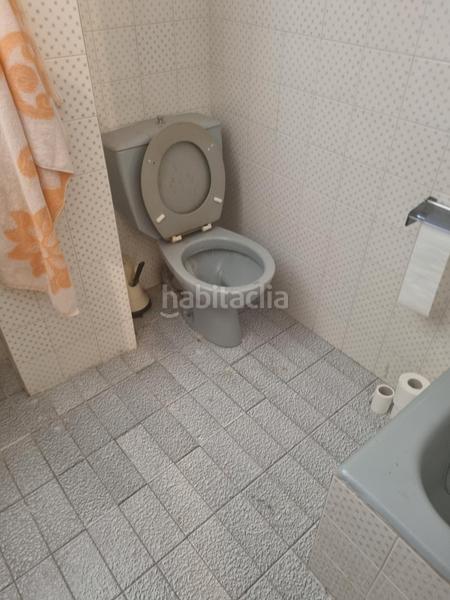 Foto 5016c67b-c6c5-4f8e-969a-0327d897b9a9. Casa pareada casa de pueblo con dos escaleras 300m2 en Castielfabib