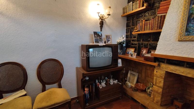 Foto 9f78d769-3d6e-440e-aae9-11ea0b55e3ea. Casa pareada casa de pueblo con dos escaleras 300m2 en Castielfabib