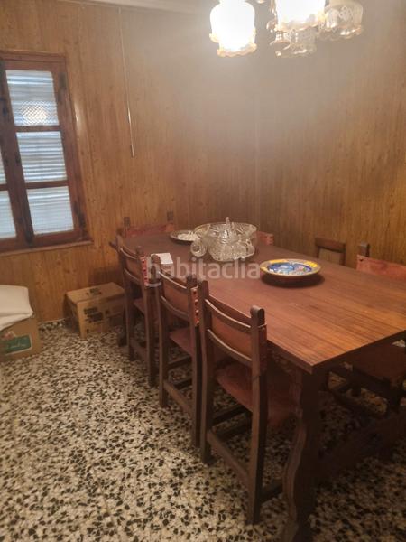 Foto ad7a4468-9204-45ab-a319-d6840e23b175. Casa pareada casa de pueblo con dos escaleras 300m2 en Castielfabib