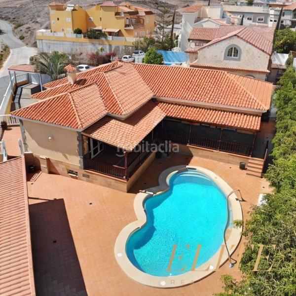 Foto 3e4cbe24-5df6-4553-98cb-aff879046735. Chalet in calle ramón y cajal 9 in Sonnenland San Bartolomé de Tirajana