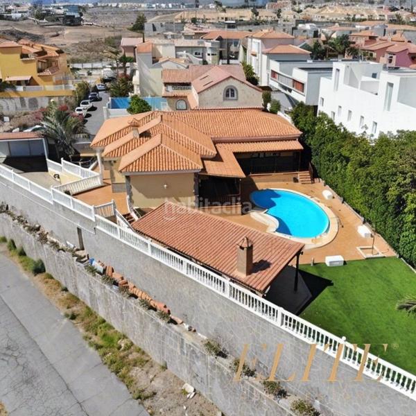 Foto 00fc0b86-4673-4725-a2e7-2c0c3d606d6f. Chalet dans calle ramón y cajal 9 dans Sonnenland San Bartolomé de Tirajana