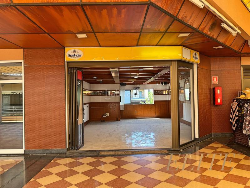 Foto 83a59772-3eb9-47b0-8858-c57d2b368c70. Business premise in calle mar mediterráneo 0 in Maspalomas - Meloneras San Bartolomé de Tirajana