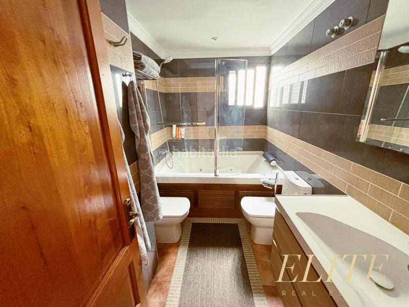 Foto 1a3e4295-3b25-4174-9a8e-28b1f1d035c1. Dúplex en Guanarteme Palmas de Gran Canaria (Las)