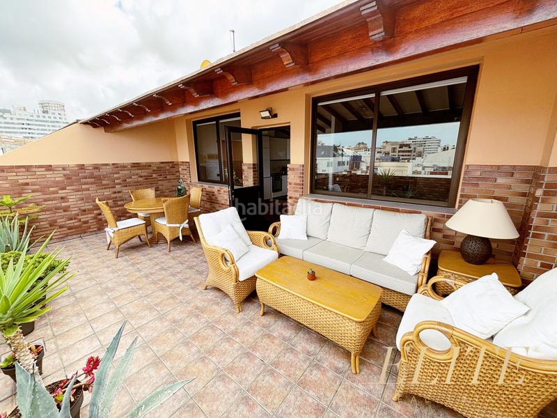 Foto ebe7aebe-8855-4757-bb33-cd2b42ba986f. Dúplex en Guanarteme Palmas de Gran Canaria (Las)
