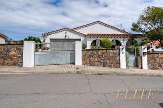 Chalet in Calle curruca 1