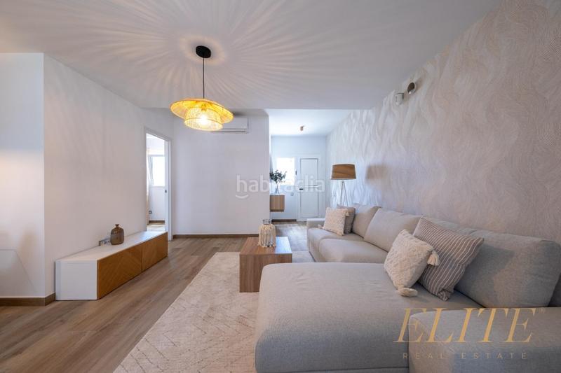 Foto c61d35c2-4e34-4246-b005-02e1b1d4b1e8. Casa bifamiliare in calle canada 10 in Playa del Inglés San Bartolomé de Tirajana