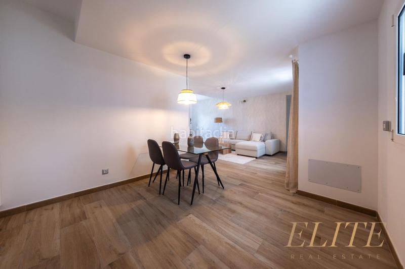 Foto 05a8a9ba-1f6a-447c-9075-b80989424e64. Casa pareada en calle canada 10 en Playa del Inglés San Bartolomé de Tirajana