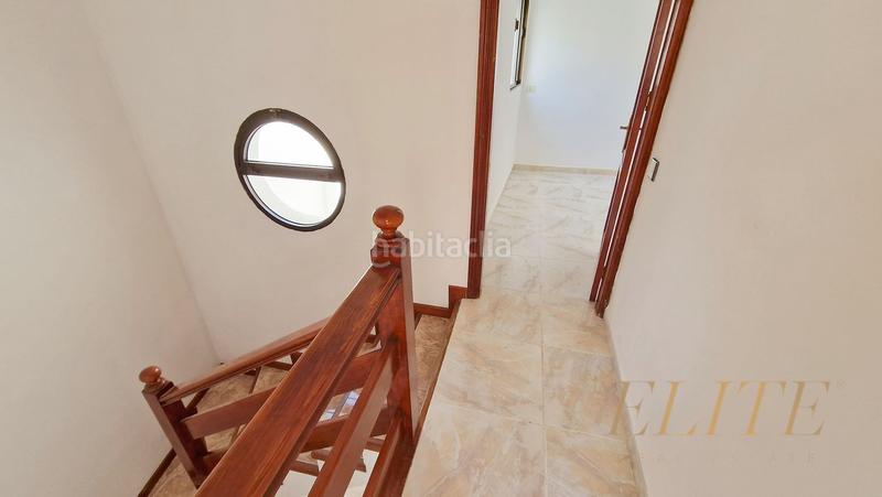 Foto 5f975a7d-ba27-43d3-ab1b-5a06e2e9f0e8. Casa adosada en calle churriguera 7 en Playa del Hombre - Taliarte - Salinetas Telde