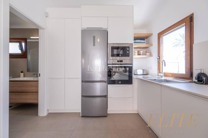 Foto e20b3173-f1ec-4c54-8b8c-6c76cb6245e2. Casa en avenida de los estados unidos 60 espectacular bungalow totalmente reformado en los arcos Playa del Inglés en San Bartolomé de Tirajana
