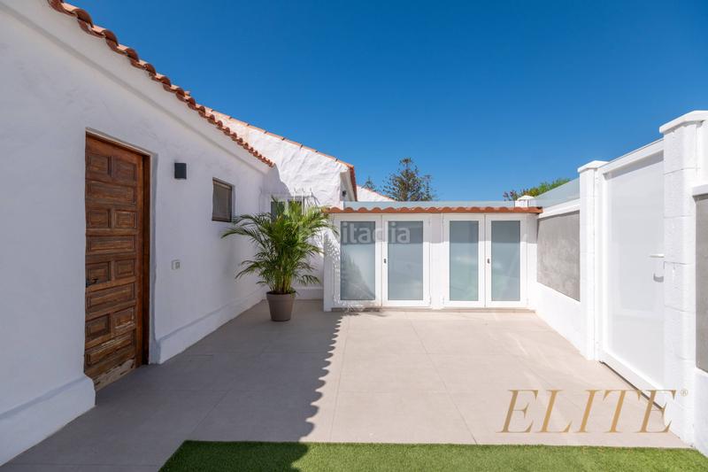 Foto fdcc0a4d-771f-47be-9292-a1e33c3803a5. Casa en avenida de los estados unidos 60 espectacular bungalow totalmente reformado en los arcos Playa del Inglés en San Bartolomé de Tirajana