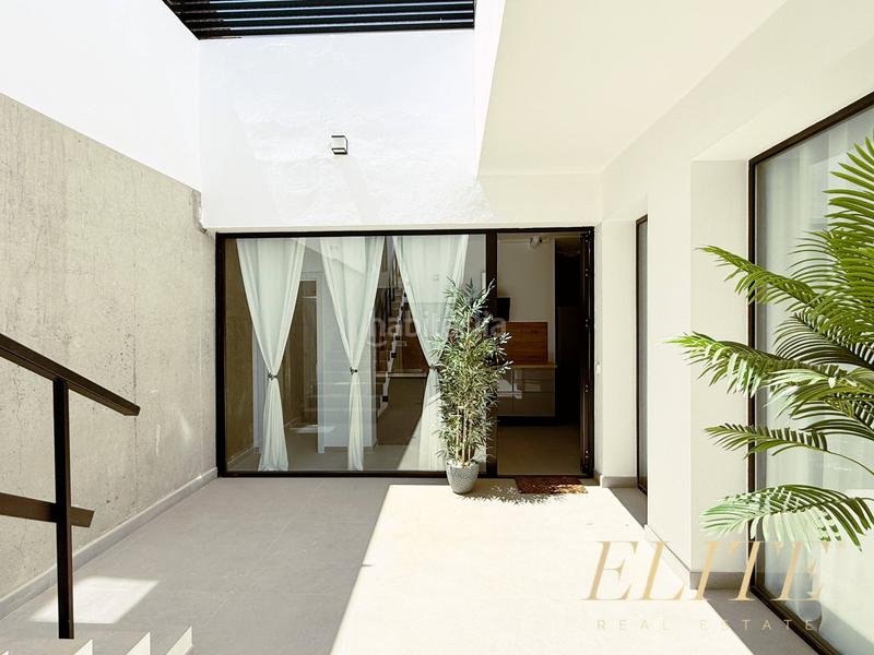 Foto 5a367b19-9368-460e-8f37-36c961789261. Alquiler estudio en calle oceano altántico 8 en Maspalomas - Meloneras San Bartolomé de Tirajana