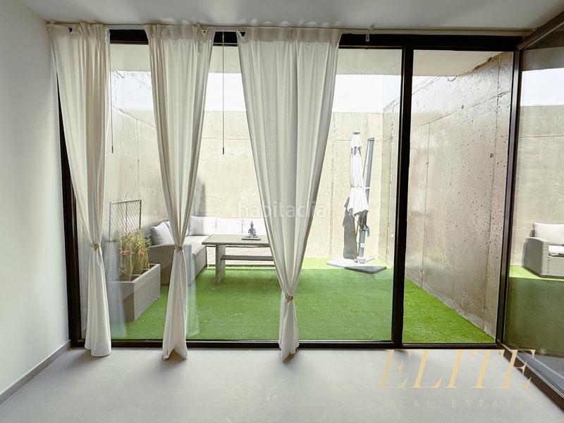 Foto 6886f7e6-3f6f-479b-b6c5-3dea702a3a2c. Alquiler apartamento en calle oceano atlantico 8 en San Bartolomé de Tirajana