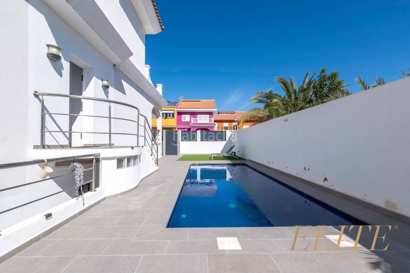 Foto 67c175b9-6d06-46ee-8013-2f215be14ad5. Towny house in calle tirso de molina 7 in Sonnenland San Bartolomé de Tirajana
